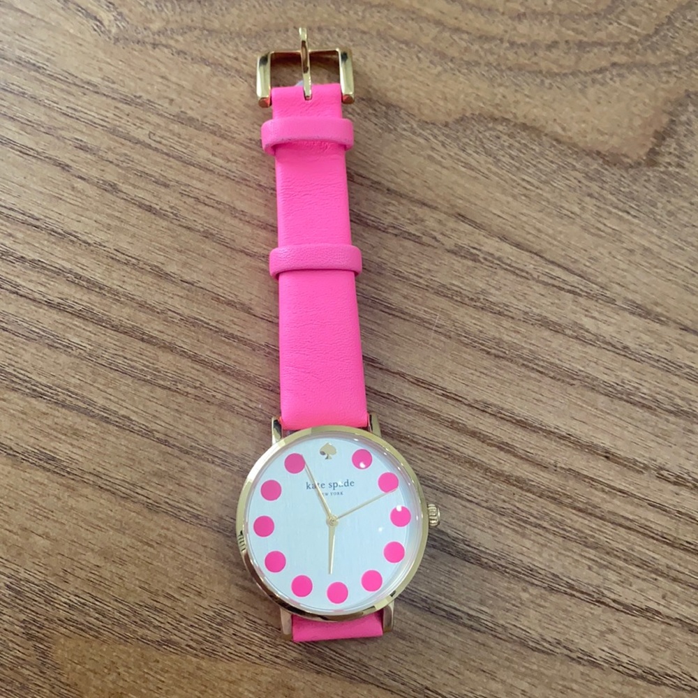 Kate Spade Metro Dot Leather Strap Watch in Bazooka Pink